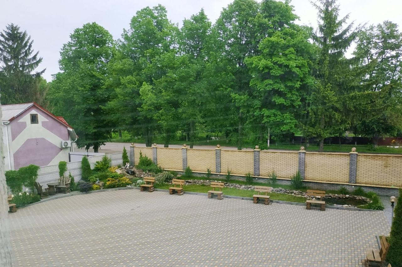 Zhyttedar Ulanov Esterno foto