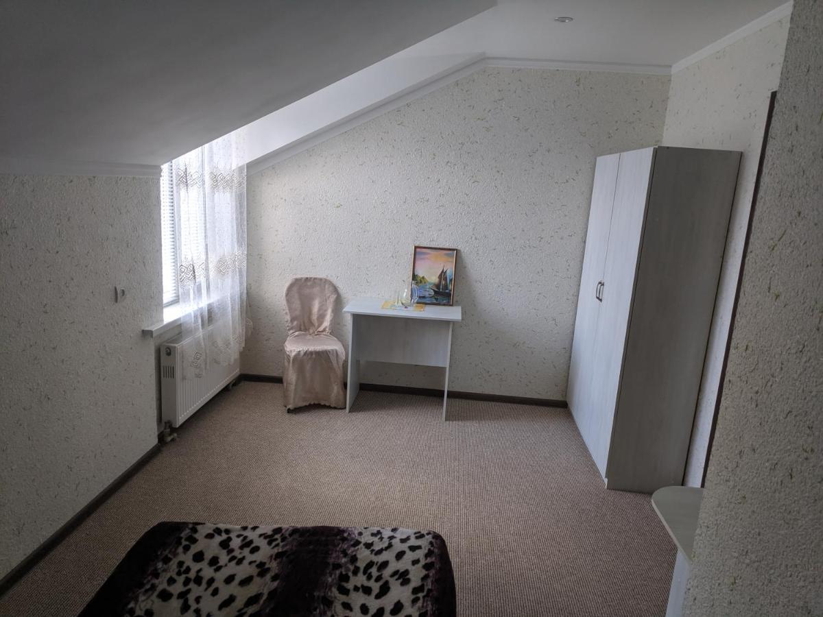 Zhyttedar Ulanov Esterno foto